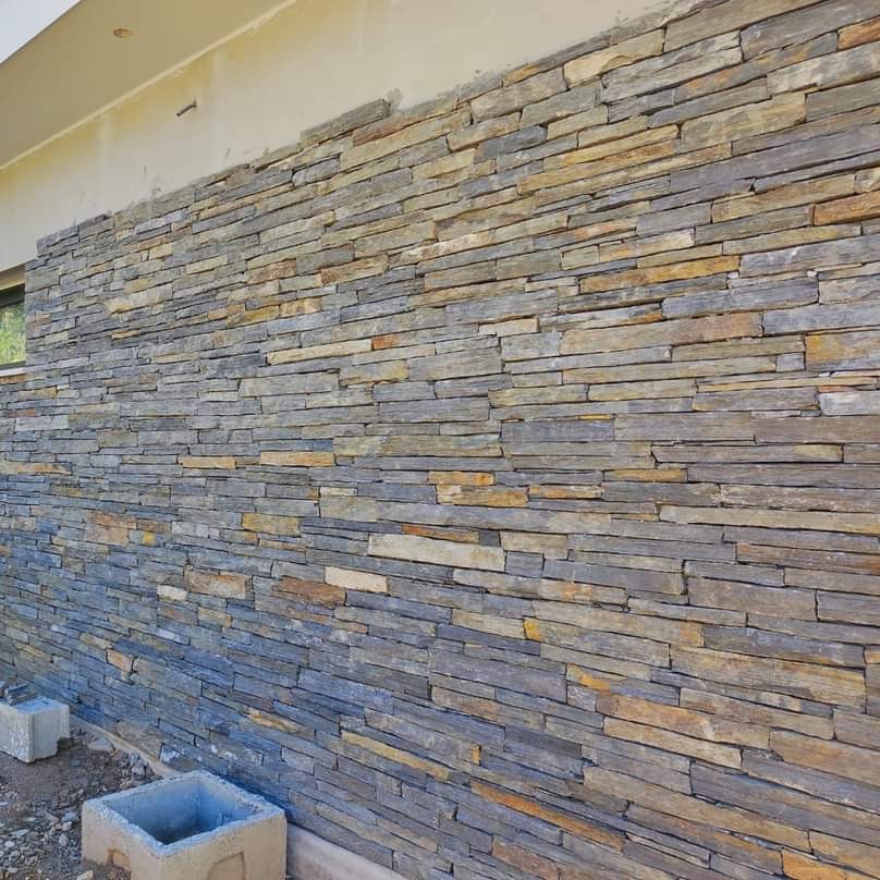 Parement en schiste naturel